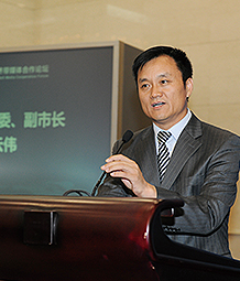 薛云伟 郑州市委常委、副市长