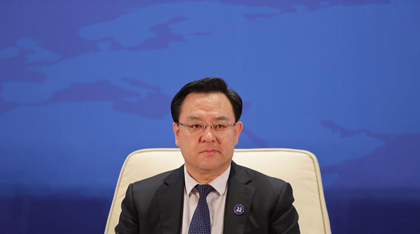菏泽市委常委、常务副市长闫剑波